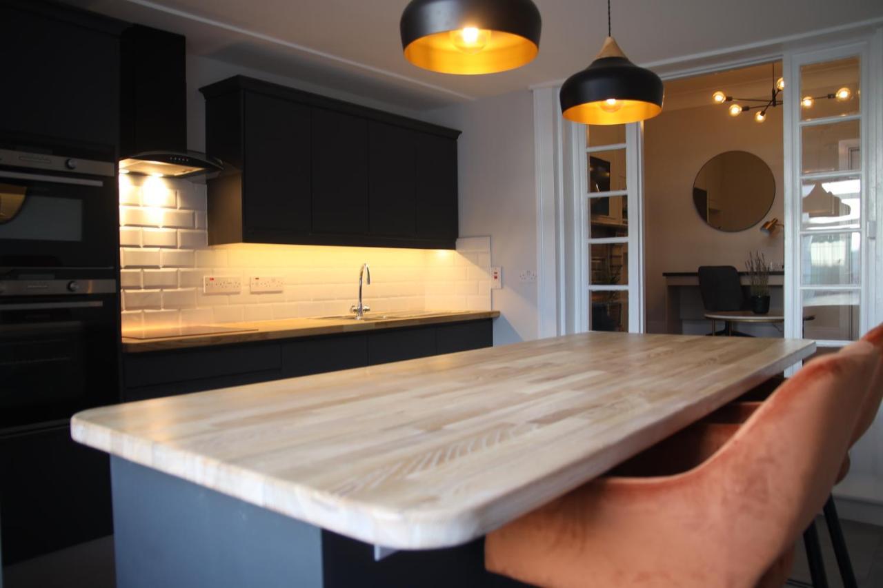 Crawford House- Scholarlee Living Apartments Cork Extérieur photo