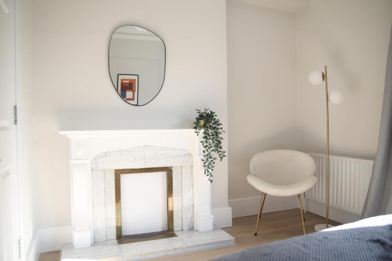 Crawford House- Scholarlee Living Apartments Cork Extérieur photo