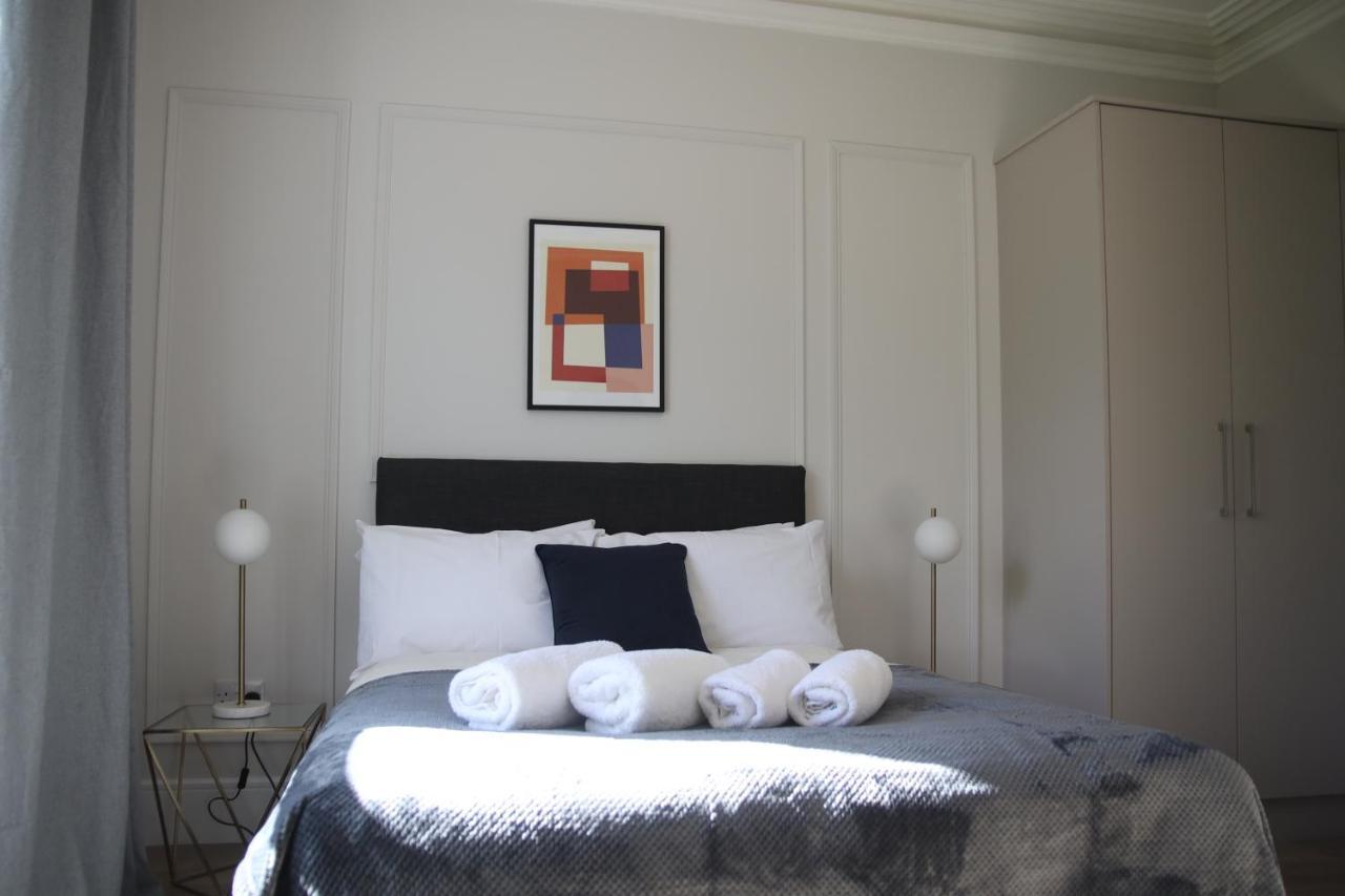 Crawford House- Scholarlee Living Apartments Cork Extérieur photo