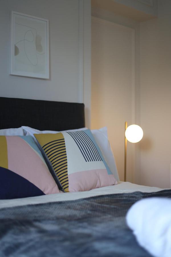 Crawford House- Scholarlee Living Apartments Cork Extérieur photo