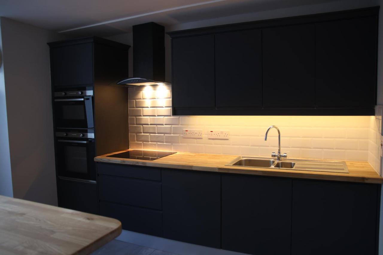 Crawford House- Scholarlee Living Apartments Cork Extérieur photo