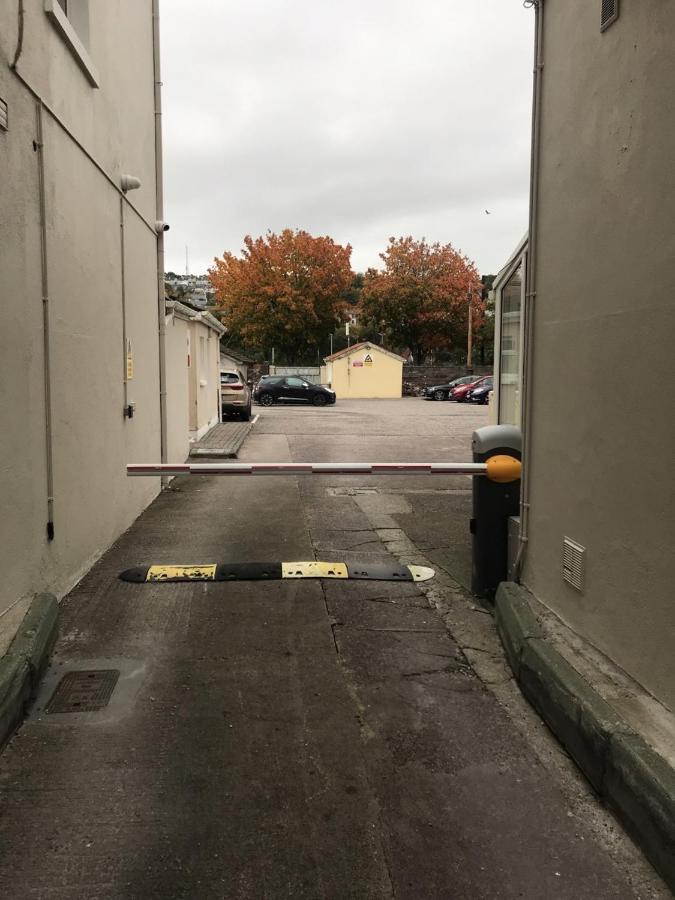 Crawford House- Scholarlee Living Apartments Cork Extérieur photo